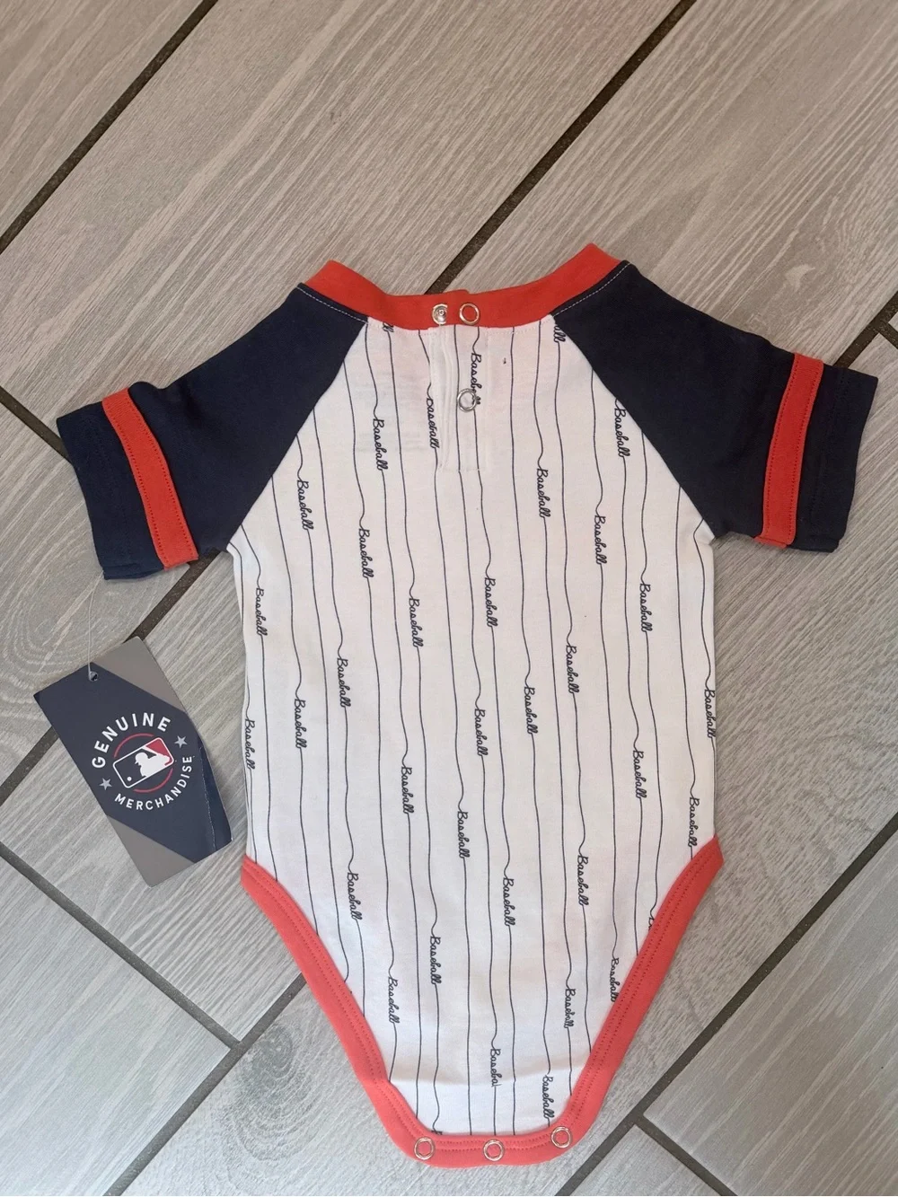 MLB Houston Astros baseball Infant Bodysuit in Navy, White & Orange (0-3months)